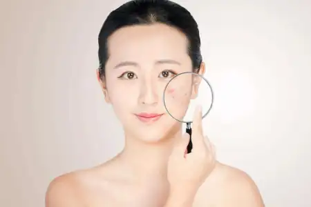 大家被“8小时睡眠论”欺骗了？60岁之后，最佳睡眠时间是多久？（60岁的人睡眠多长时间）